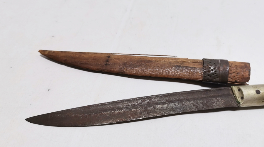 OSMANLI DÖNEMİ ORİJİNAL KININDA NADİR TİPTE BURSA BIÇAĞI