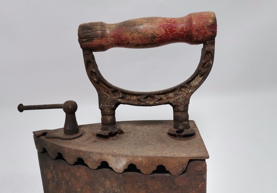 OSMANLI DÖNEMİ KÖMÜRLÜ ÜTÜ