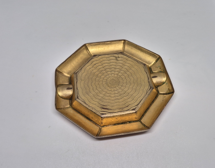 MİNE İŞÇİLİKLİ ANTİKA KÜLLÜK