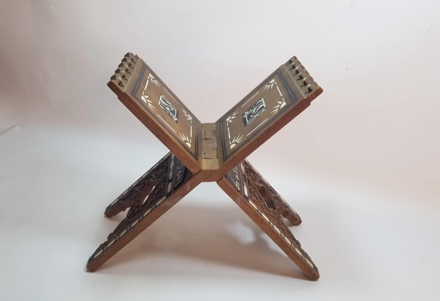 OSMANLI DÖNEMİ NADİR FİLDİŞİ APLİKLİ VE OYMA İŞÇİLİKLİ TEKKE İŞİ RAHLE