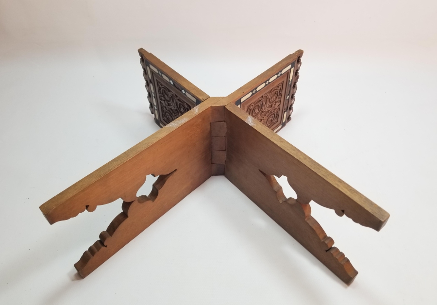 OSMANLI DÖNEMİ NADİR FİLDİŞİ APLİKLİ VE OYMA İŞÇİLİKLİ TEKKE İŞİ RAHLE