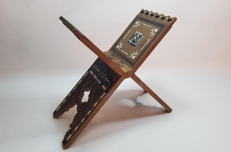 OSMANLI DÖNEMİ NADİR FİLDİŞİ APLİKLİ VE OYMA İŞÇİLİKLİ TEKKE İŞİ RAHLE