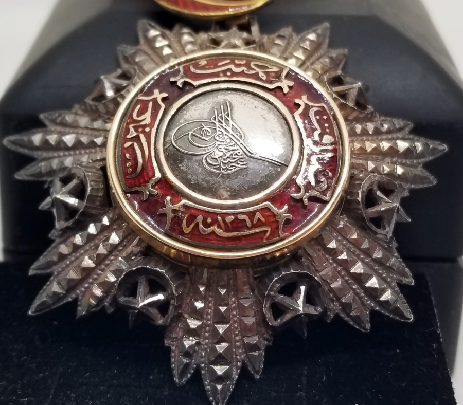 ORJİNAL ASKISI İLE 5. DERECE MECİDİ NİŞANI