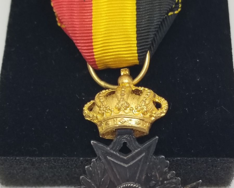 ORİJİNAL ASKISIYLA GÜMÜŞ BELÇİKA LİYAKAT MADALYASI