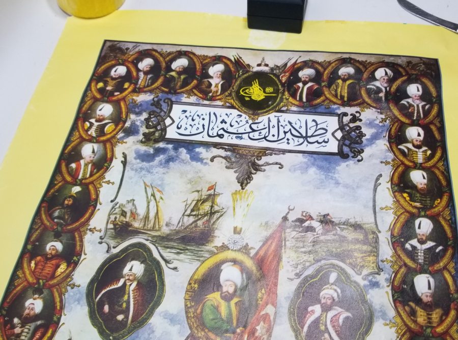 ÜZERİNDE OSMANLI PADİŞAHLARI GÖRSELLERİ BULUNAN BÜYÜK BOY ANTİKA AFİŞ - POSTER