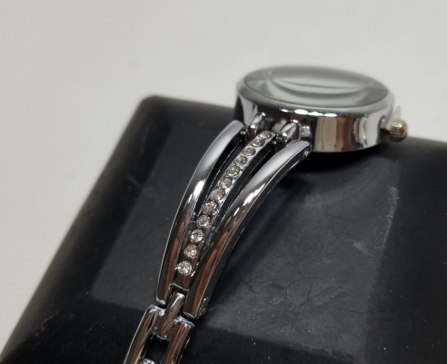 GÜMÜŞ KAPLAMA NOSTALJİK KOL SAATİ