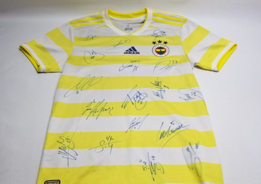 2018-2019 SEZONU İMZALI FENERBAHÇE FORMASI