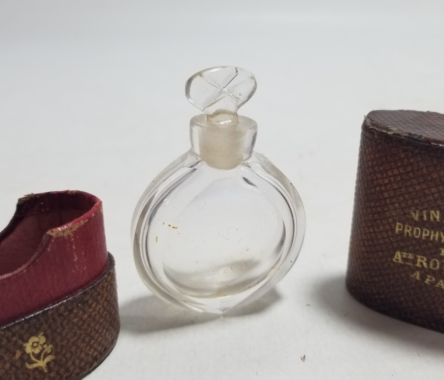 ORİJİNAL KUTUSUNDA OSMANLI DÖNEMİ PARFÜM ŞİŞESİ