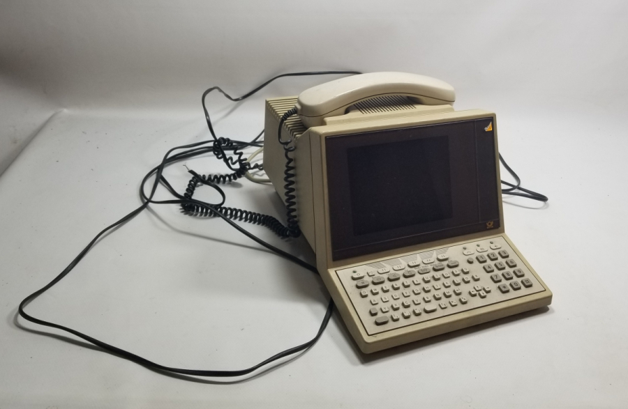 ANTİKA TELEFONLU FAKS MAKİNASI