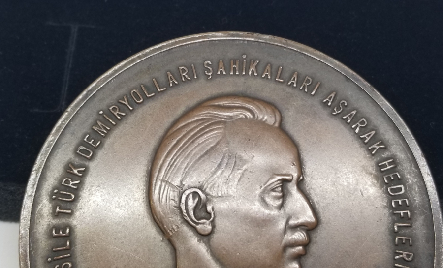 1939 ERZURUM İSTASYONUNUN AÇILIŞI HATIRASI MADALYONU