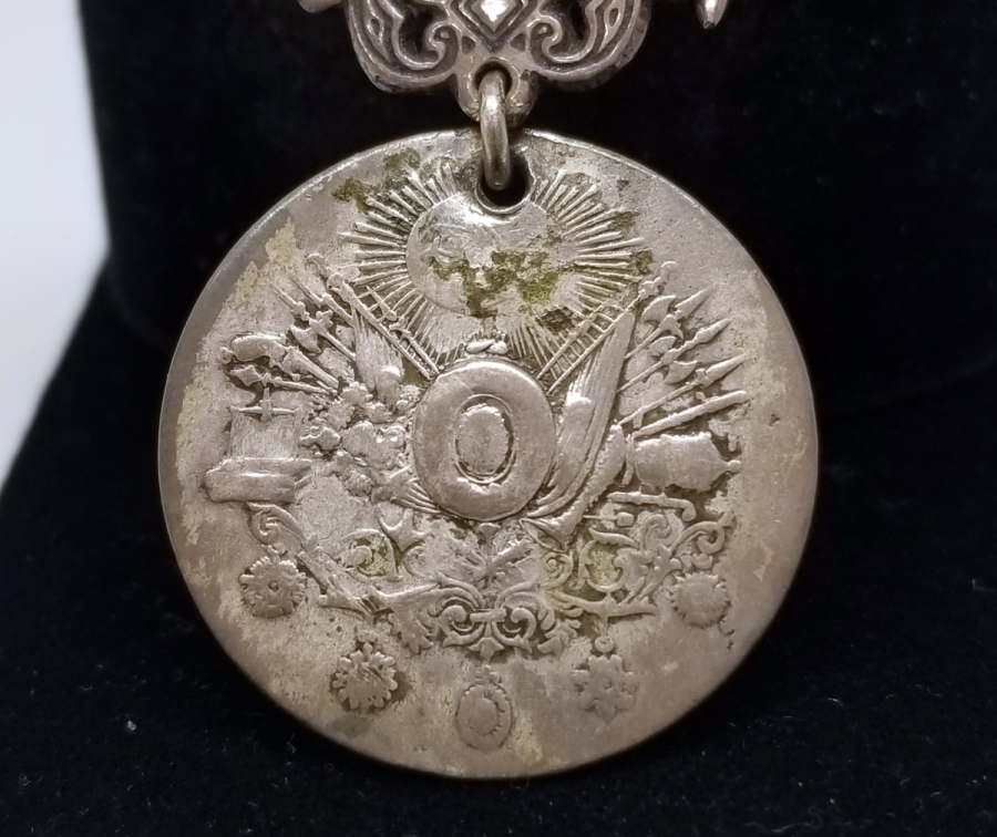 ÇİL KONDİSYONDA GÜMÜŞ LİYAKAT MADALYASI