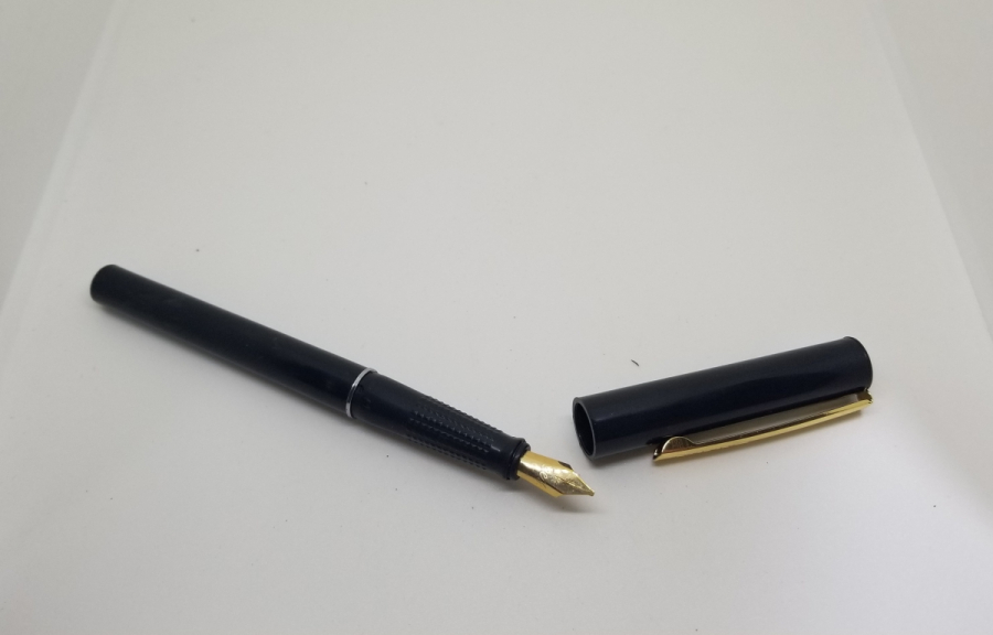 ÇİL KONDİSYONDA DOLMA KALEM