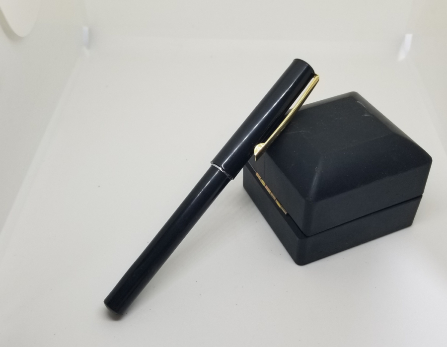 ÇİL KONDİSYONDA DOLMA KALEM