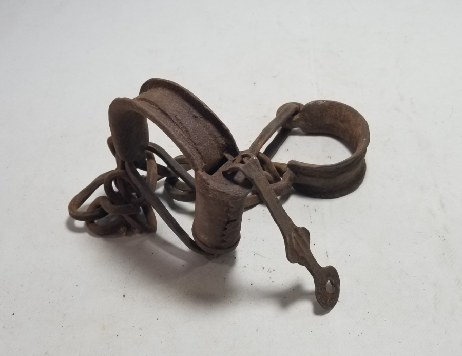 ORİJİNAL ANAHTARIYLA OSMANLI DÖNEMİ MAHKUM PRANGASI