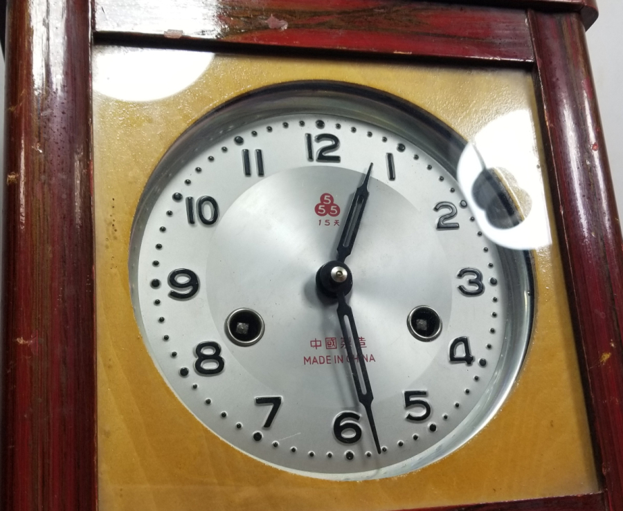 KURMALI ANTİKA DUVAR SAATİ