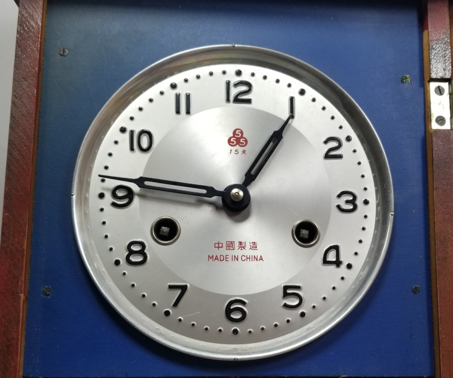 KURMALI ANTİKA DUVAR SAATİ