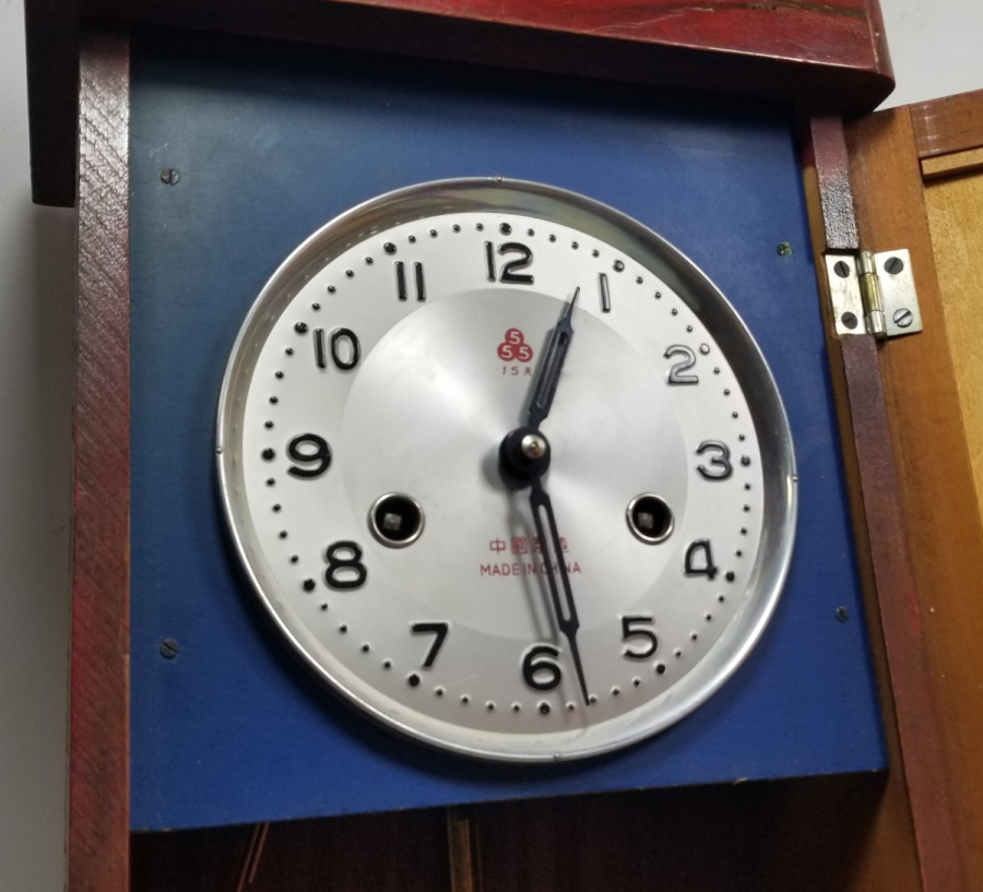 KURMALI ANTİKA DUVAR SAATİ