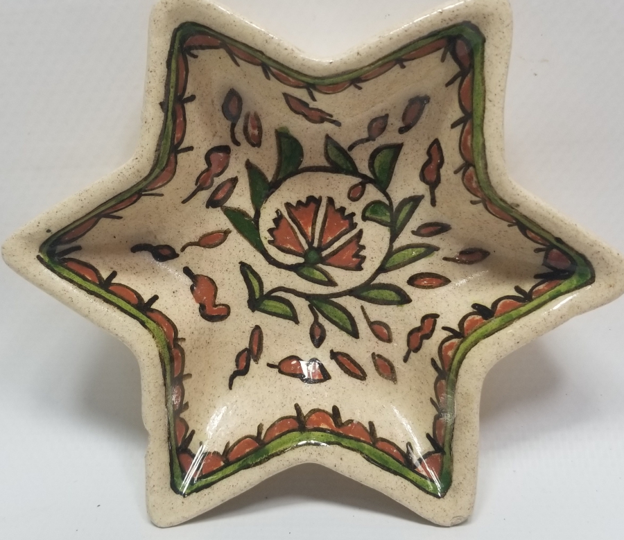 ÜZERİ KARANFİLLİ ANTİKA KÜTAHYA EL BOYAMA LOKUMLUK