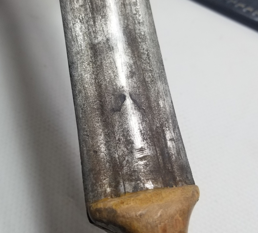 ÜZERİNDE YENİÇERİ ESNAF REMİZLERİ BULUNAN OSMANLI DÖNEMİ BÜYÜK BOY NADİR KAMA