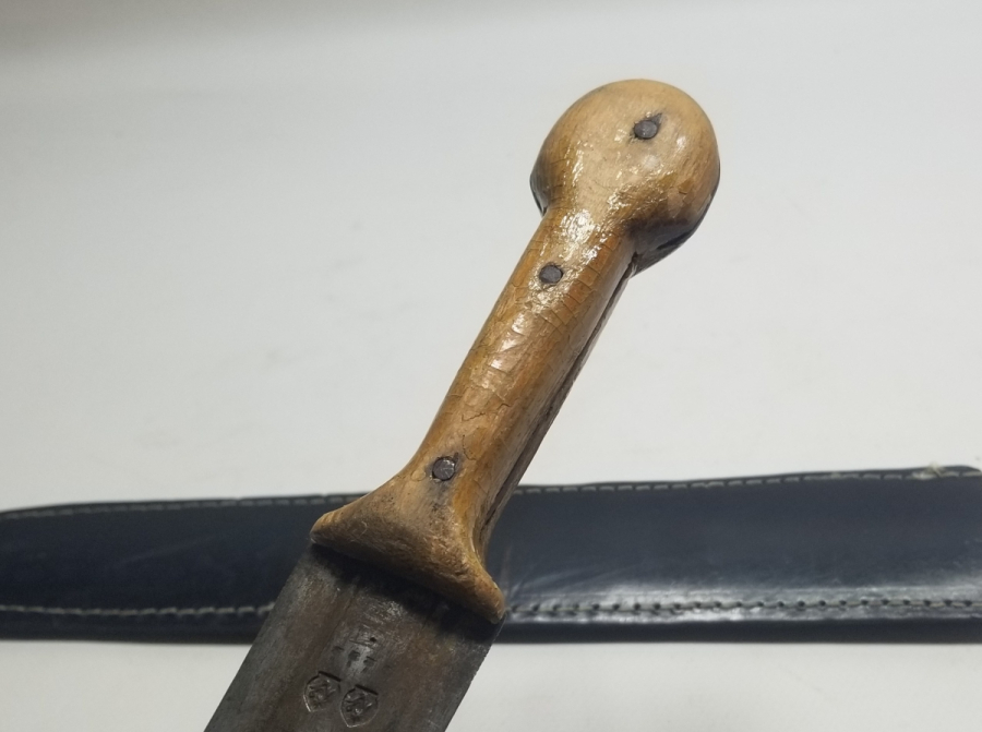 ÜZERİNDE YENİÇERİ ESNAF REMİZLERİ BULUNAN OSMANLI DÖNEMİ BÜYÜK BOY NADİR KAMA