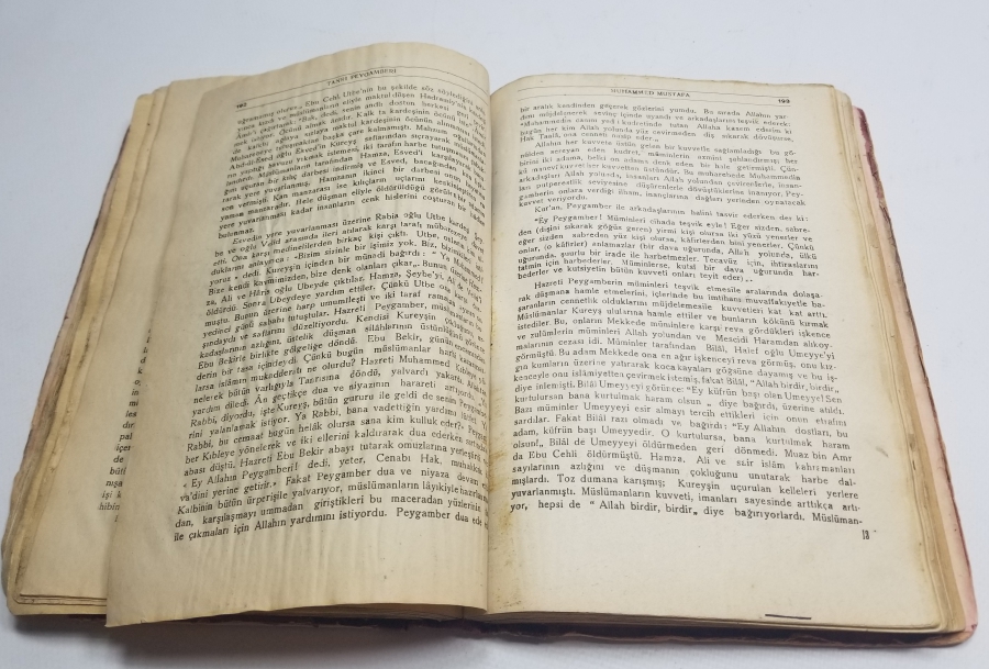 1945 BASKI ÇOK NADİR TANRI BUYRUĞU - TÜRKÇE MUHAMMEDİYE