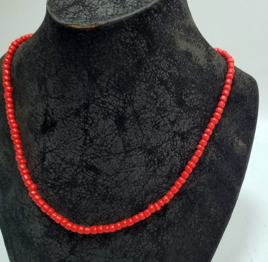 ANTİKA MERCANİ FORMDA KOLYE