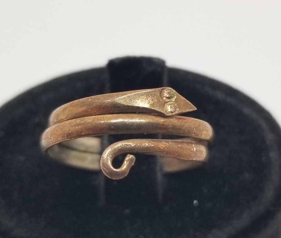 KABARTMA İŞÇİLİKLİ YILAN FORMLU OSMANLI DÖNEMİ RUM İŞİ YÜZÜK