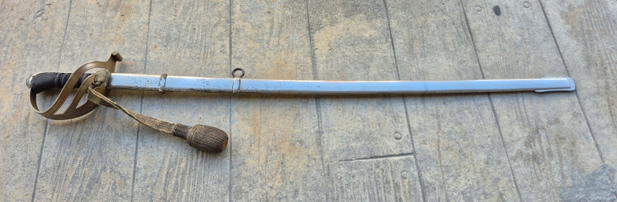 İGUANA DERİSİ SAPLI ÇOK NADİR 1. DÜNYA SAVAŞI DÖNEMİ AVUSTURYA - MACARİSTAN SUBAY KILICI