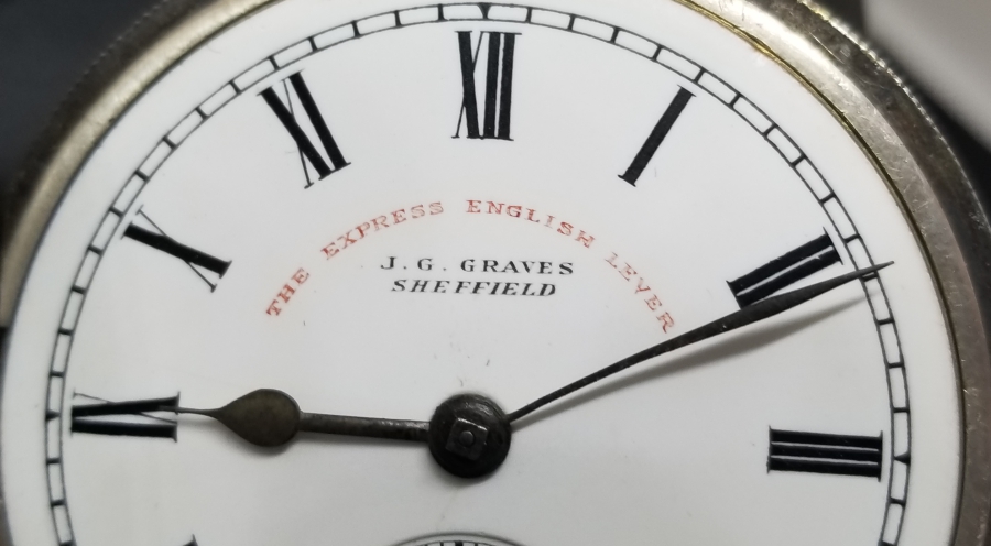 NADİR FORMDA GÜMÜŞ KASA İNGİLİZ YAPIMI KURMALI CEP SAATİ