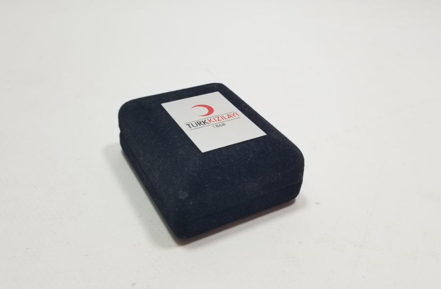 ORİJİNAL KUTUSUNDA ANTİKA BRONZ KAN BAĞIŞÇISI MADALYA