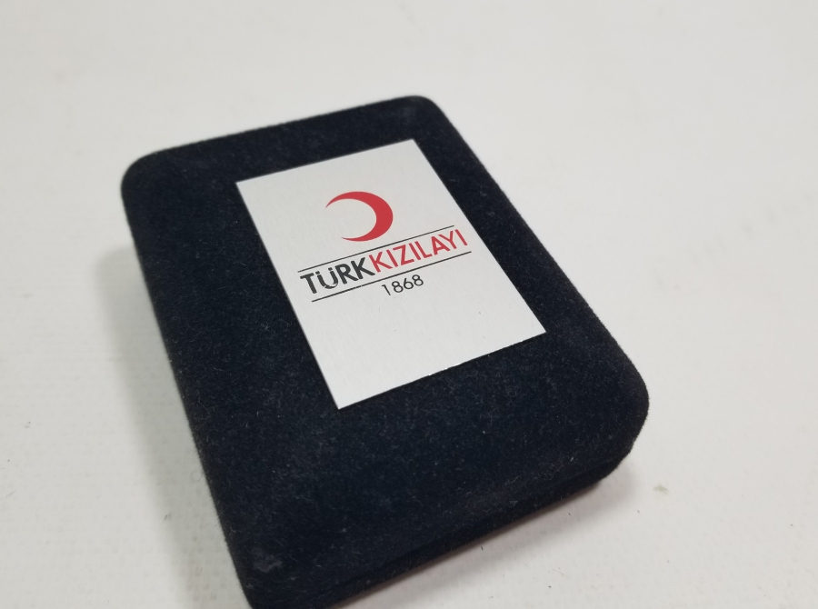 ORİJİNAL KUTUSUNDA ANTİKA BRONZ KAN BAĞIŞÇISI MADALYA