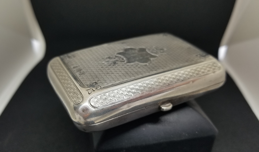 KALEM VE AZNAVUR İŞÇİLİKLİ ANTİKA RUS TÜTÜN TABAKASI