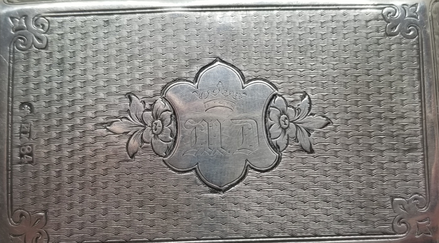 KALEM VE AZNAVUR İŞÇİLİKLİ ANTİKA RUS TÜTÜN TABAKASI