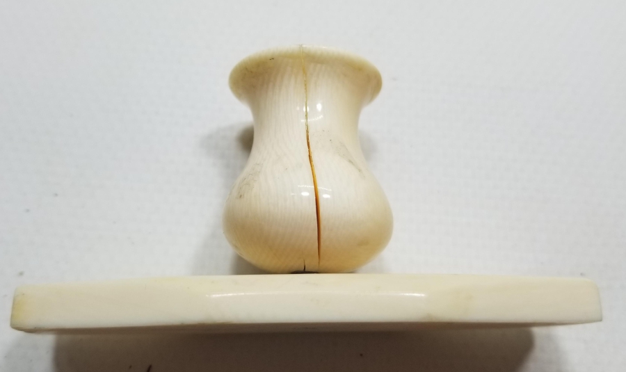 OSMANLI DÖNEMİ LALE FORMLU FİLDİŞİ HATTAT MUMLUĞU