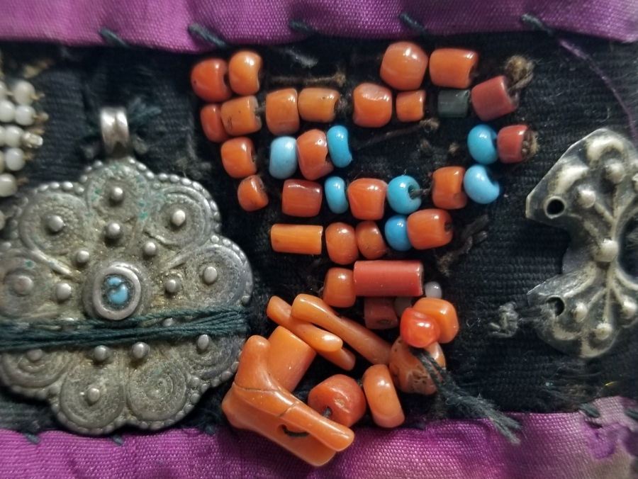 OSMANLI DÖNEMİ NADİR TİPTE ŞAMANİK GELİN KOLLUĞU