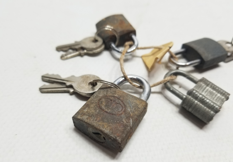 ANTİKA KİLİT LOTU