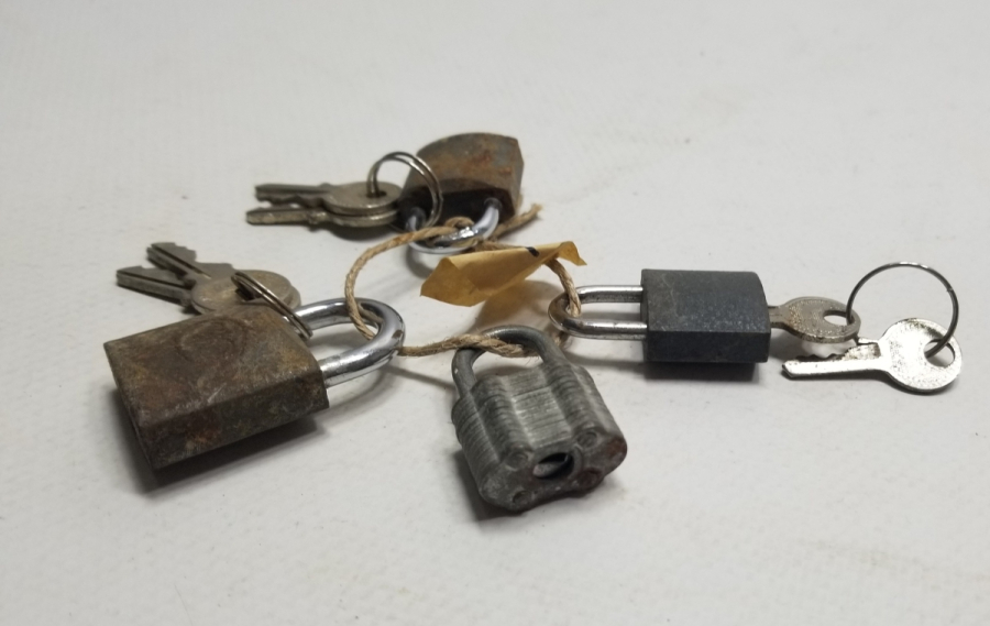 ANTİKA KİLİT LOTU