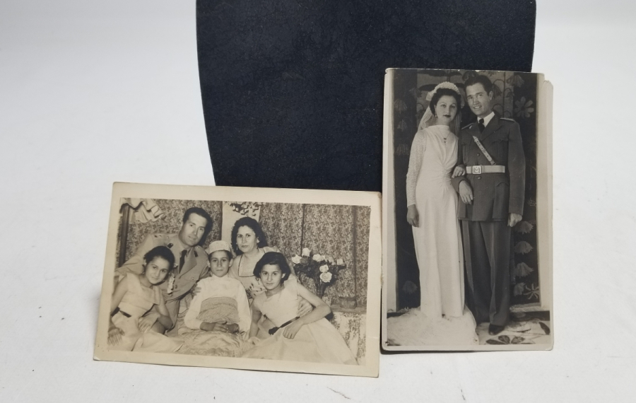 BİR SUBAYIMIZ VE EŞİNE AİT SİYAH-BEYAZ ANTİKA 2 ADET FOTOĞRAF