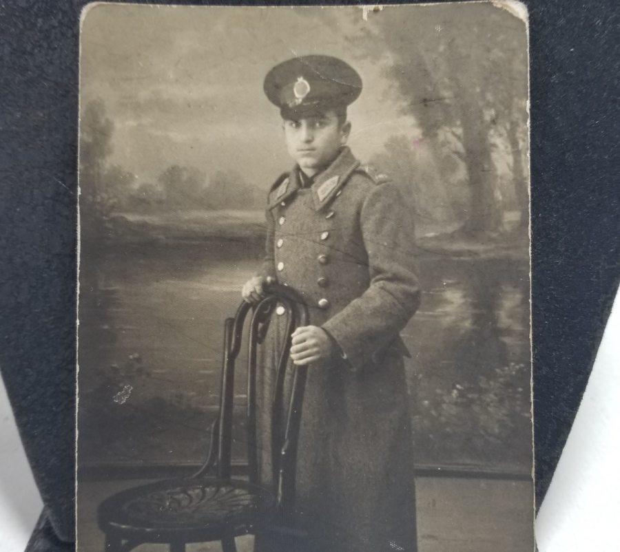 CUMHURİYET BAŞLARI SİYAH-BEYAZ ANTİKA SUBAY FOTOĞRAFI