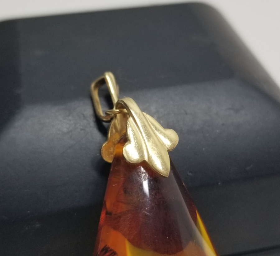 ALTIN KLİPSLİ ÖZEL YAPIM ANTİKA DAMLA KEHRİBAR KOLYE