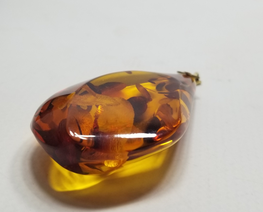 ALTIN KLİPSLİ ÖZEL YAPIM ANTİKA DAMLA KEHRİBAR KOLYE