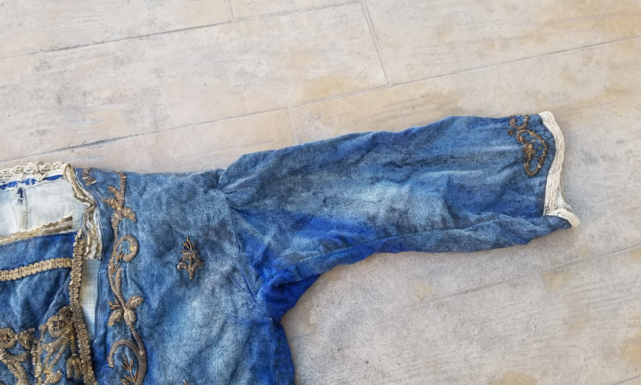 OSMANLI DÖNEMİ İPEK KADİFE BİNDALLI ELBİSE