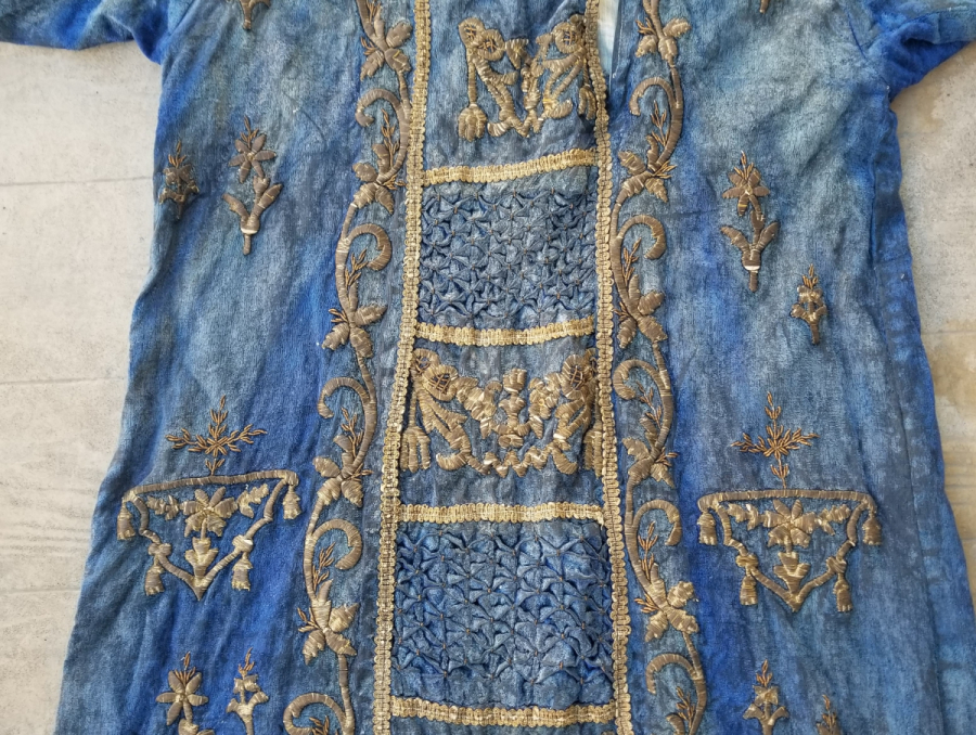 OSMANLI DÖNEMİ İPEK KADİFE BİNDALLI ELBİSE