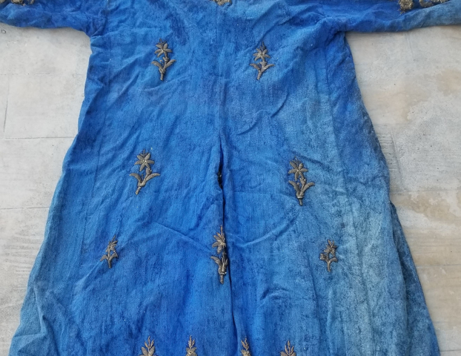 OSMANLI DÖNEMİ İPEK KADİFE BİNDALLI ELBİSE