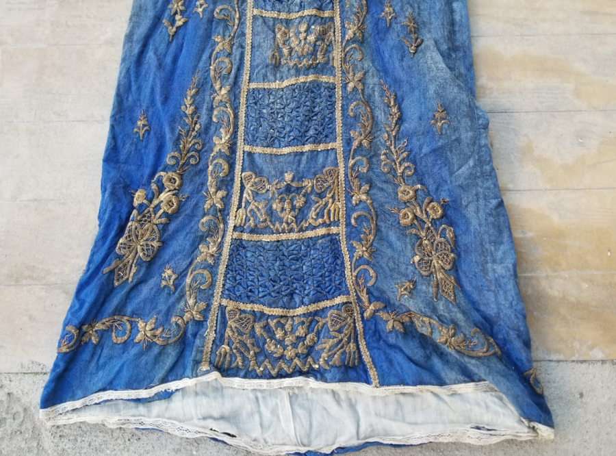 OSMANLI DÖNEMİ İPEK KADİFE BİNDALLI ELBİSE