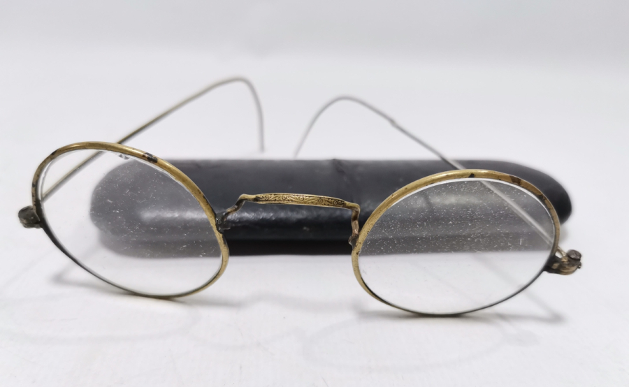 ORİJİNAL KUTUSUNDA OSMANLI DÖNEMİ TÜCCAR GÖZLÜĞÜ