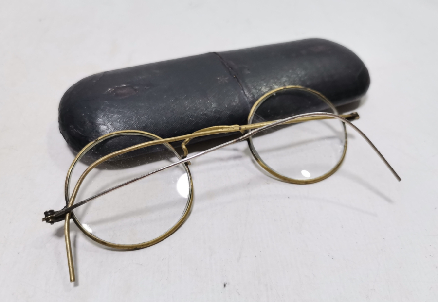 ORİJİNAL KUTUSUNDA OSMANLI DÖNEMİ TÜCCAR GÖZLÜĞÜ