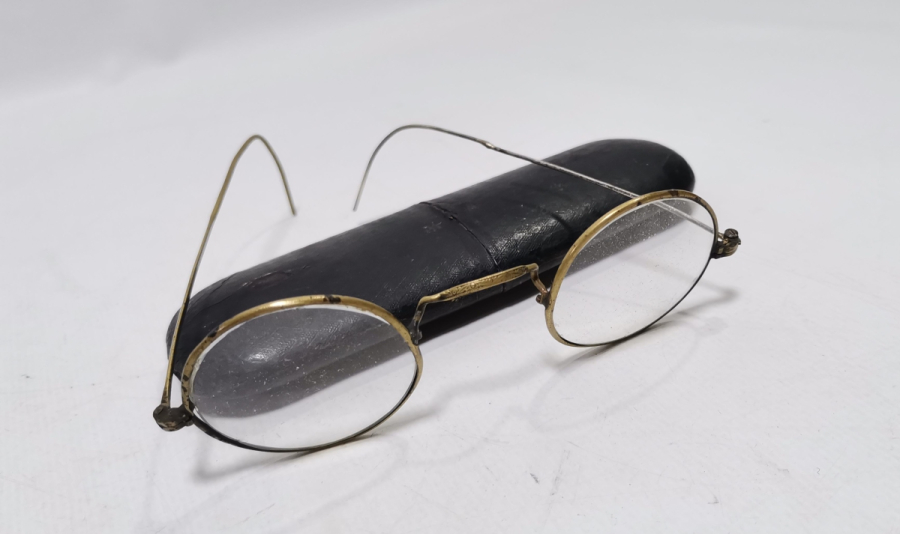 ORİJİNAL KUTUSUNDA OSMANLI DÖNEMİ TÜCCAR GÖZLÜĞÜ