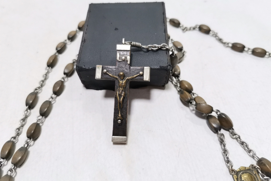 ANTİKA PAPAZ TESPİHİ