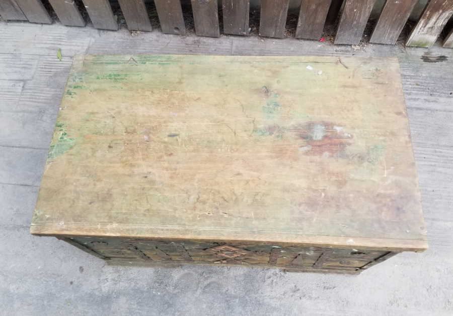 OSMANLI DÖNEMİ NADİR SELVİLİ VE AY YILDIZLI SANDIK